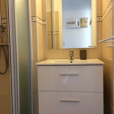 - Ile Des Pecheurs Апартаменти